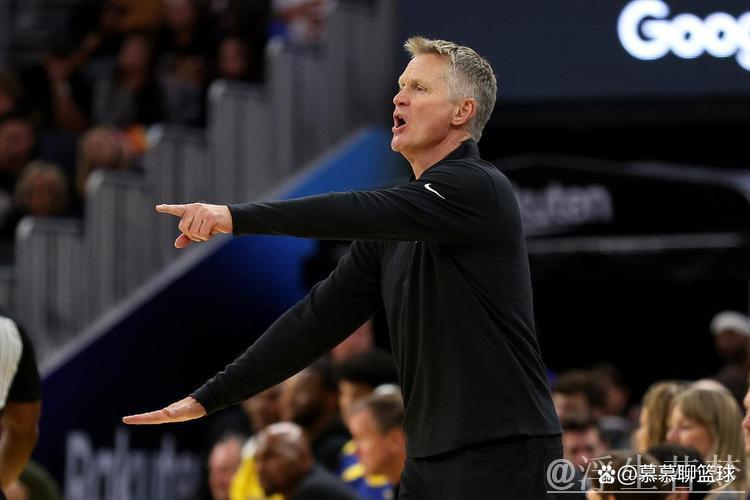 科尔：防守表现不佳导致失利，本有机会赢下比赛