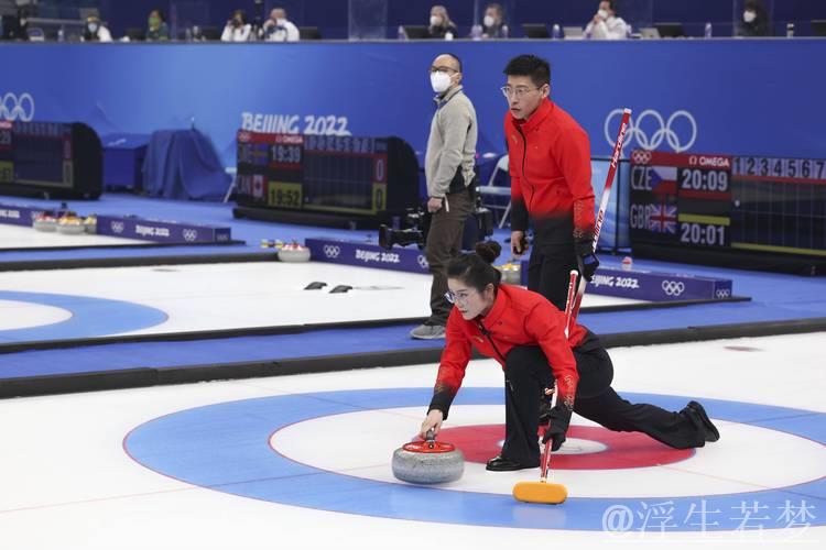 美国队战胜中国男子冰壶队 美国队战胜中国男子冰壶队